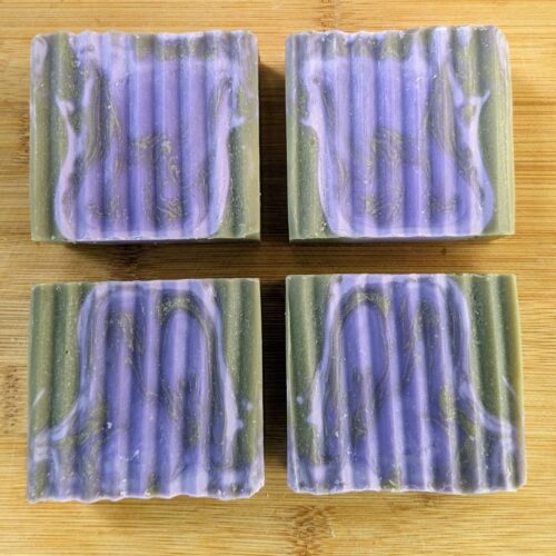 zeep met lavendel en klei van Mrs Handmade